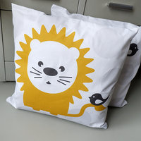 kussen leeuw oker/stip