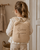 Rugtasje teddy met oortjes beige