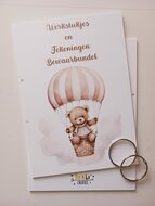 Werkstukjes & Tekeningen bewaarbundel Beer parachute roze