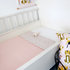 Ledikantdeken Babykamer confetti roze | Wafelstof roze_
